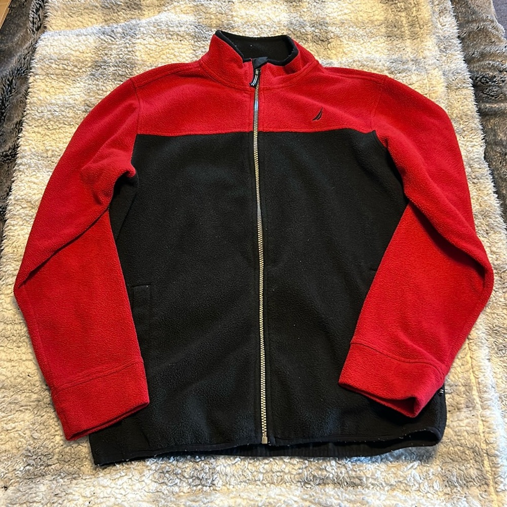 NAUTICA • XL (18/20) • Red/Navy lightweight zippered jacket